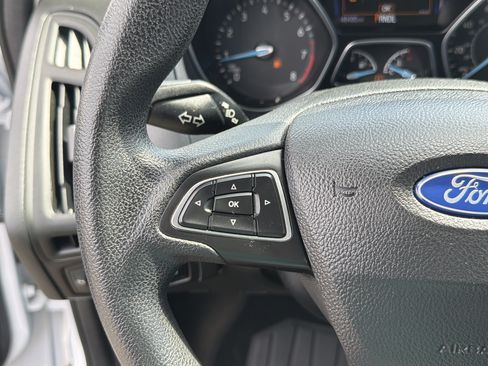 Used 2016 Ford Focus S FWD image 14