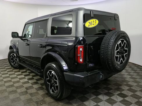 Used 2023 Ford Bronco Outer Banks image 8