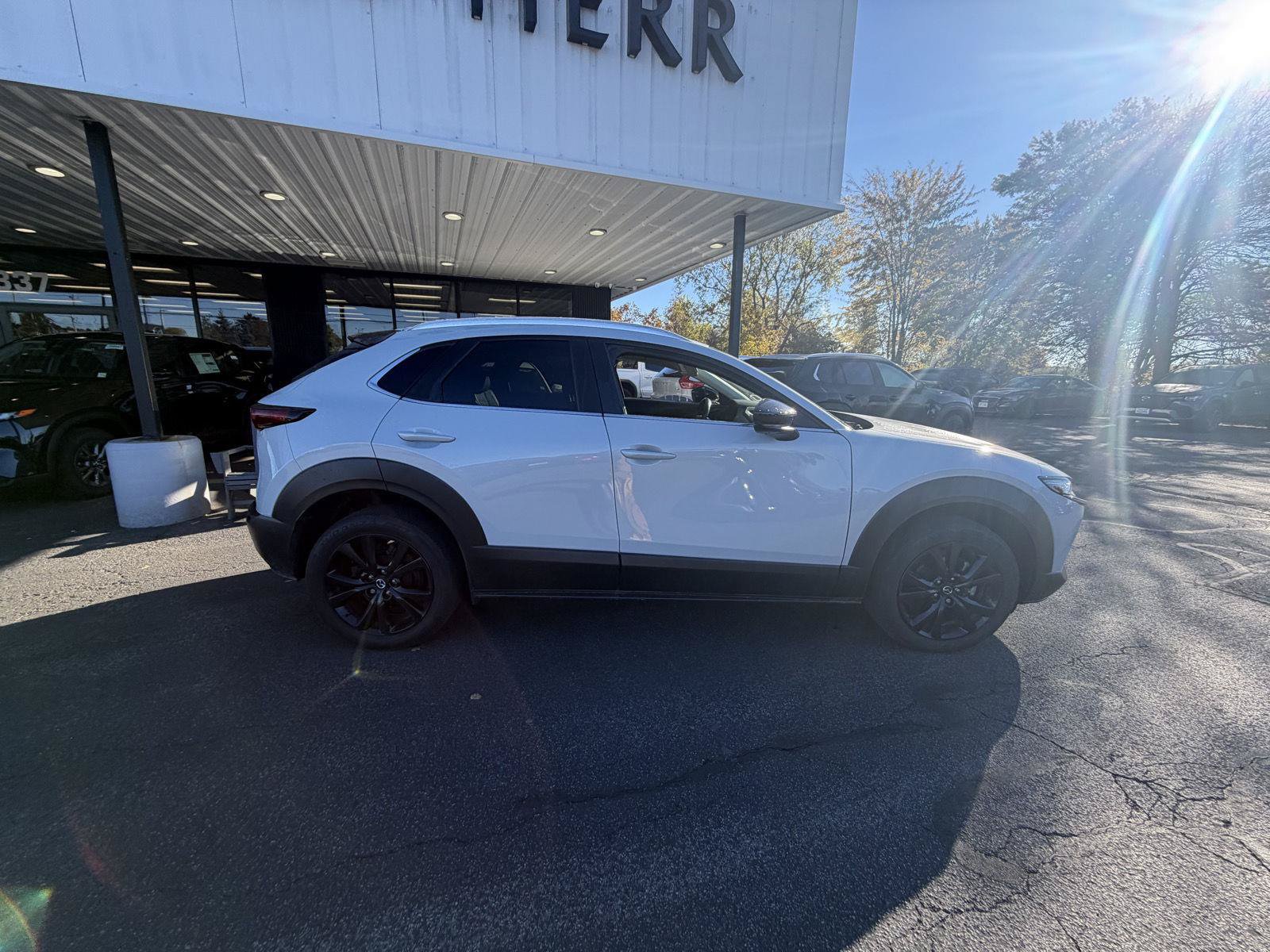 Used 2024 MAZDA CX-30 AWD 2.5 S w/ Select Sport Pkg image 9