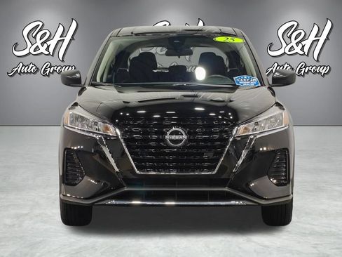 Used 2025 Nissan Kicks Play S FWD image 17