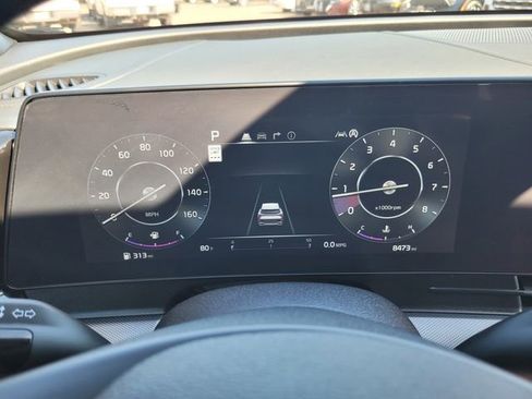 Used 2024 Kia Sportage SX image 29