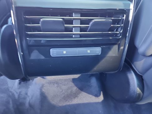 Certified 2025 Land Rover Range Rover Sport image 26