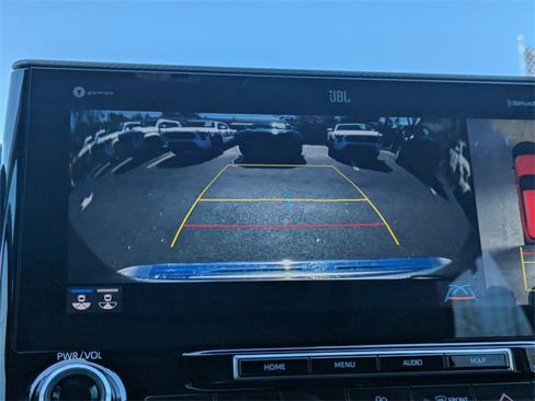 Used 2021 Toyota Highlander Platinum image 23