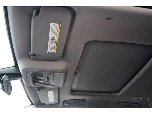 Used 2023 GMC Acadia SLE w/ Driver Convenience Package image 26