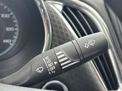 Used 2016 Chevrolet Malibu LT image 14