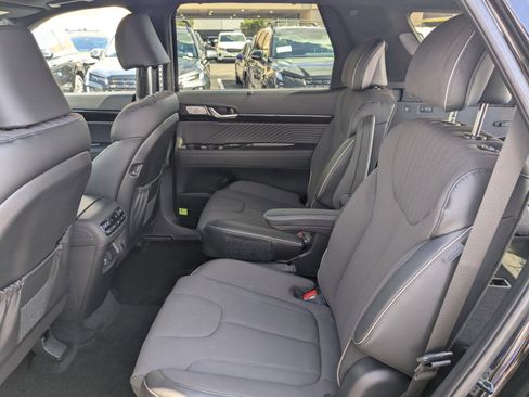 New 2025 Hyundai Palisade Calligraphy image 14