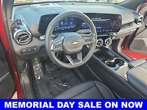 New 2024 Chevrolet Blazer EV LT AWD/4WD image 16