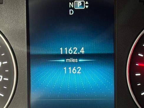 Used 2024 Mercedes-Benz Sprinter 2500 image 14