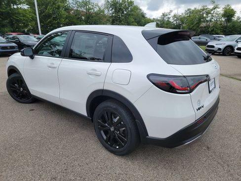 Used 2026 Honda HR-V Sport image 16