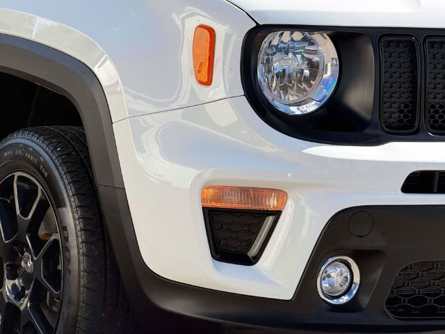 Certified 2020 Jeep Renegade Altitude AWD/4WD image 10