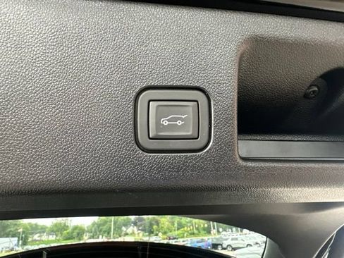 Used 2024 Chevrolet Equinox EV RS w/ LPO, Trailering Package FWD image 22