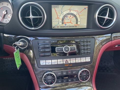 Used 2015 Mercedes-Benz SL 400 image 20