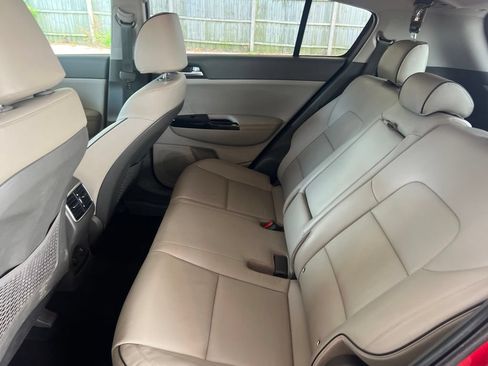 Used 2019 Kia Sportage EX AWD/4WD image 8