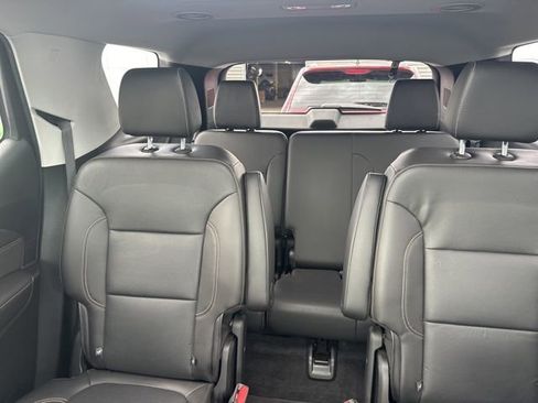 Used 2020 Chevrolet Traverse Premier w/ Redline Edition FWD image 22