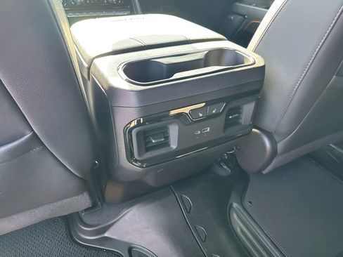 Used 2024 GMC Sierra 2500 AT4 w/ AT4 Premium Plus Package image 22