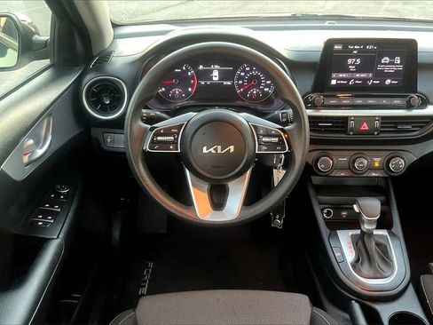 Used 2024 Kia Forte LXS image 14