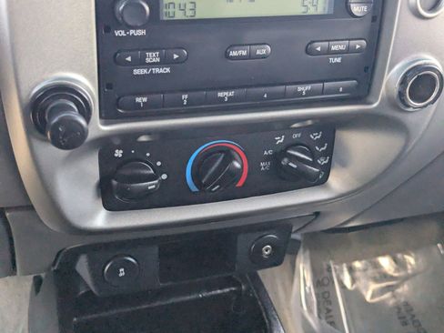 Used 2011 Ford Ranger XLT image 20