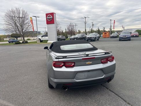 Used 2023 Chevrolet Camaro LT RWD image 6