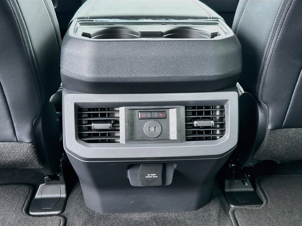 New 2027 Ford F250 Lariat w/ Lariat Ultimate Package AWD/4WD image 27