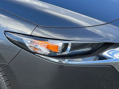 New 2026 MAZDA MAZDA3 2.5 S Sedan w/ Preferred Pkg image 29