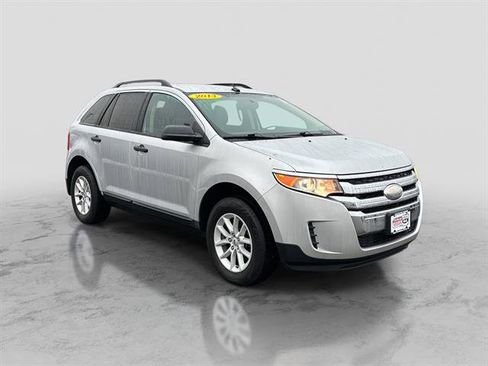 Used 2013 Ford Edge SE image 3