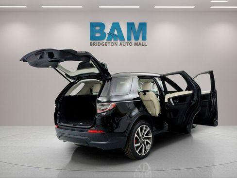 Used 2023 Land Rover Discovery Sport SE AWD/4WD image 12