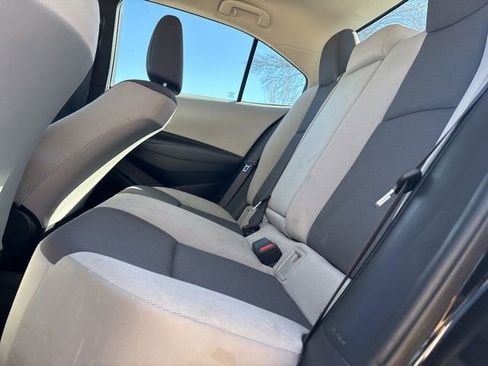 Used 2024 Toyota Corolla LE image 7
