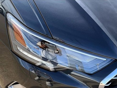 Used 2023 Audi A6 Premium Plus w/ Premium Plus Package image 31