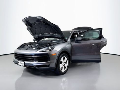 Used 2020 Porsche Cayenne AWD/4WD image 19