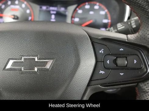 Used 2022 Chevrolet TrailBlazer RS FWD image 9