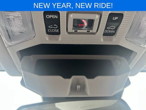 Used 2021 Toyota RAV4 XLE image 34