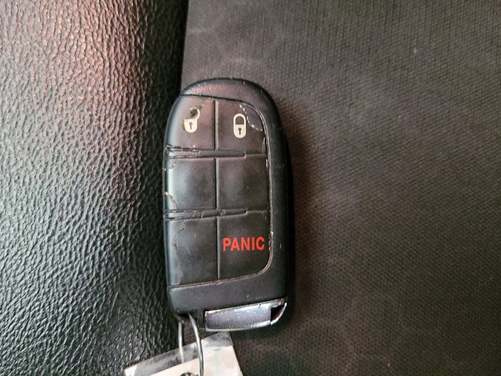 Used 2020 Jeep Compass Latitude w/ Safety & Security Group FWD image 32