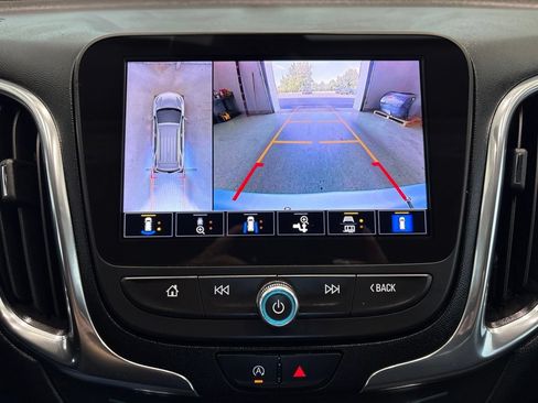 Used 2022 Chevrolet Equinox LT FWD image 39