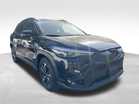 Used 2023 Toyota Corolla Cross AWD Hybrid w/ Convenience Package image 8