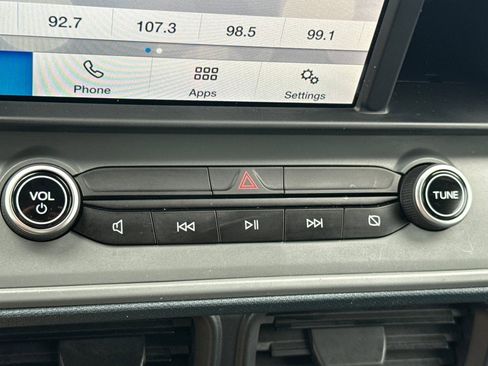 Used 2022 Ford Maverick XL image 36