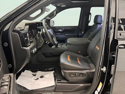 Certified 2024 GMC Sierra 1500 AT4 w/ Technology Package AWD/4WD image 13
