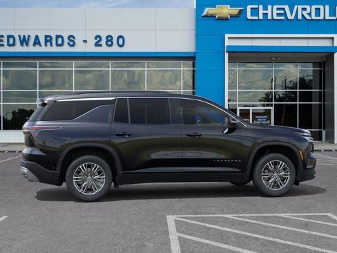 New 2026 Chevrolet Traverse LT image 5