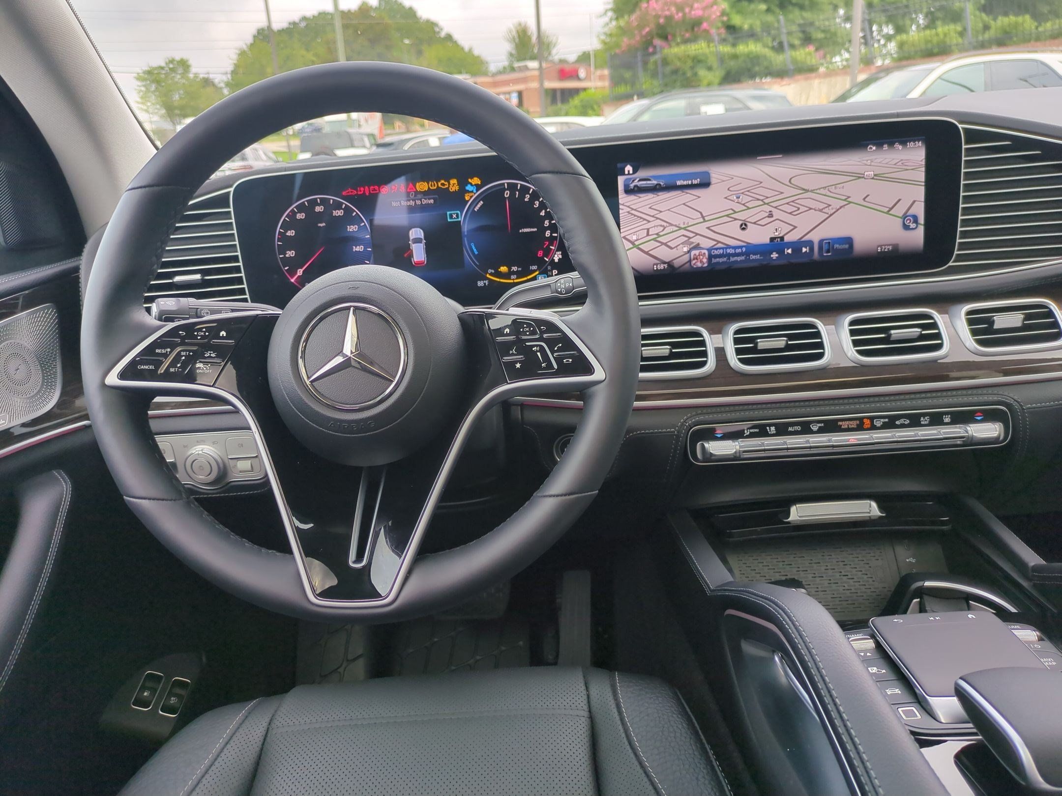 Used 2026 Mercedes-Benz GLE 450e 4MATIC image 32