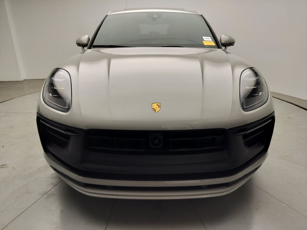 Used 2023 Porsche Macan GTS AWD/4WD image 22