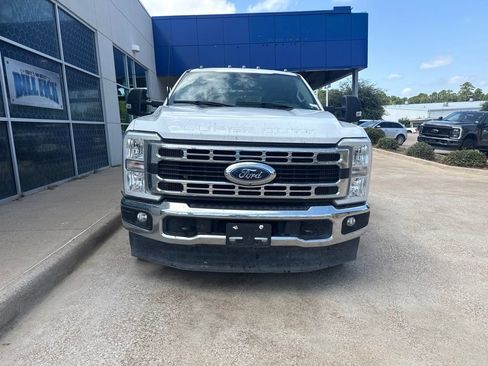 Used 2023 Ford F350 XLT w/ 360-Degree Camera Package AWD/4WD image 3