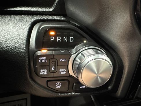 Used 2022 RAM 1500 Laramie AWD/4WD image 37