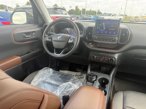 Used 2022 Ford Bronco Sport Outer Banks w/ Tech Package AWD/4WD image 59