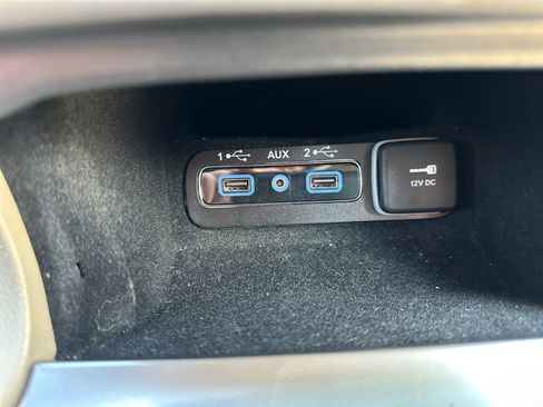 Used 2021 Jeep Grand Cherokee Laredo AWD/4WD image 36