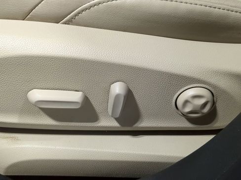 Used 2017 Buick Envision Premium image 30