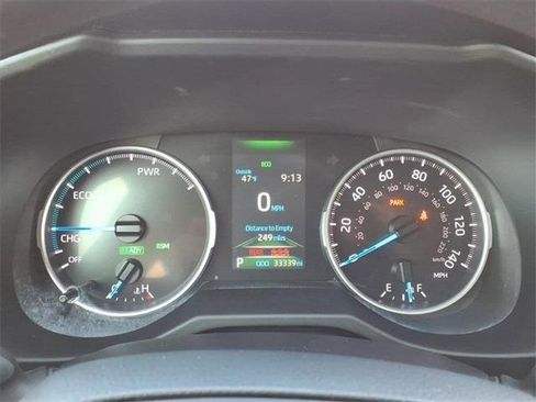 Used 2022 Toyota RAV4 XLE image 22