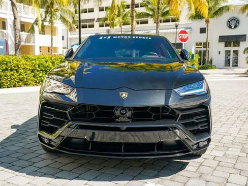 Used 2022 Lamborghini Urus image 5