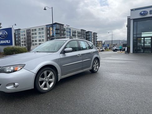 Used 2011 Subaru Impreza Outback Sport image 3