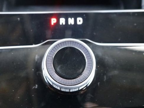 Used 2023 Jeep Grand Cherokee Laredo image 29