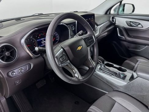 Used 2024 Chevrolet Blazer LT AWD/4WD image 5