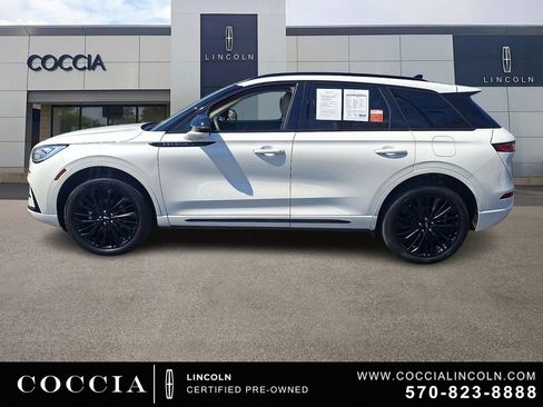 Certified 2024 Lincoln Corsair Reserve w/ Equipment Group 201A AWD/4WD image 7